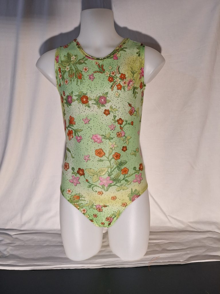 07  vel.6  cena 17,00